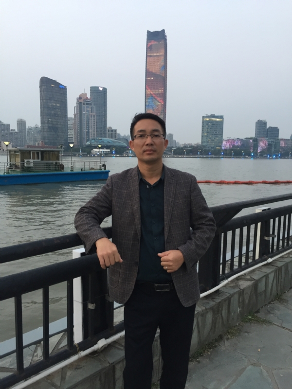 风月无边的第一张照片--呼和浩特相亲服务中心