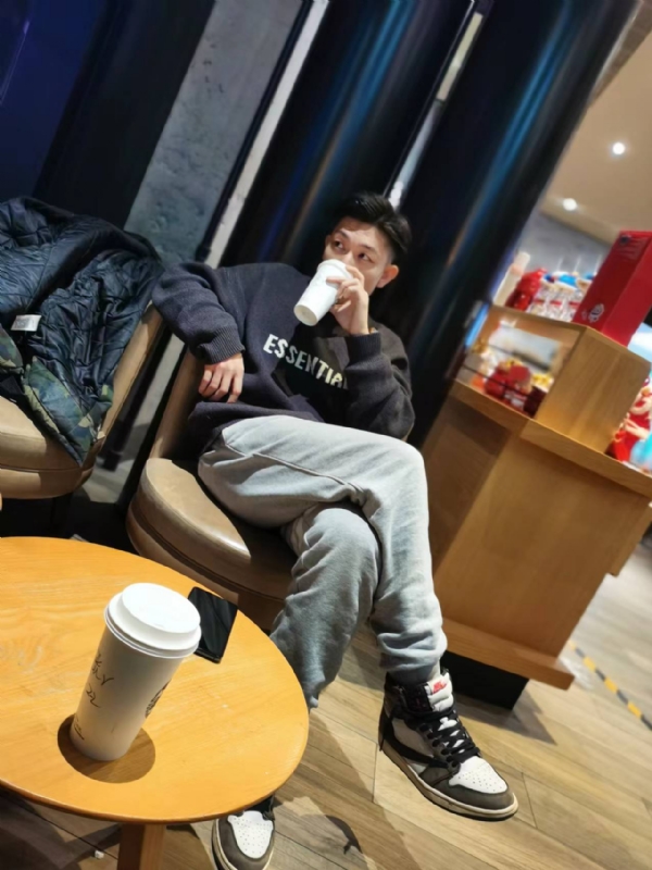 LAZY的第一张照片--呼和浩特相亲服务中心