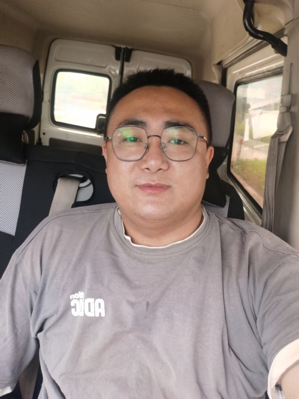 奇卡的第二张照片--呼和浩特相亲服务中心