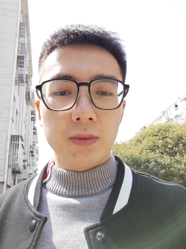 七彩皮皮虾的第一张照片--呼和浩特相亲服务中心
