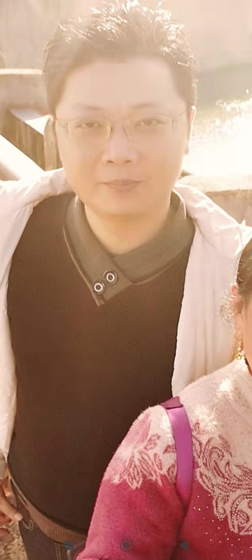 邓生的第二张照片--呼和浩特相亲服务中心