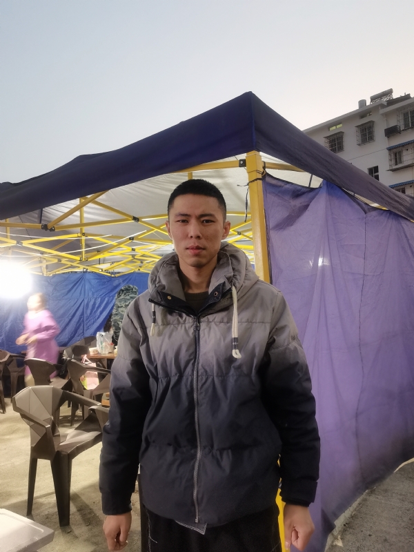 谁谁谁的第一张照片--呼和浩特相亲服务中心
