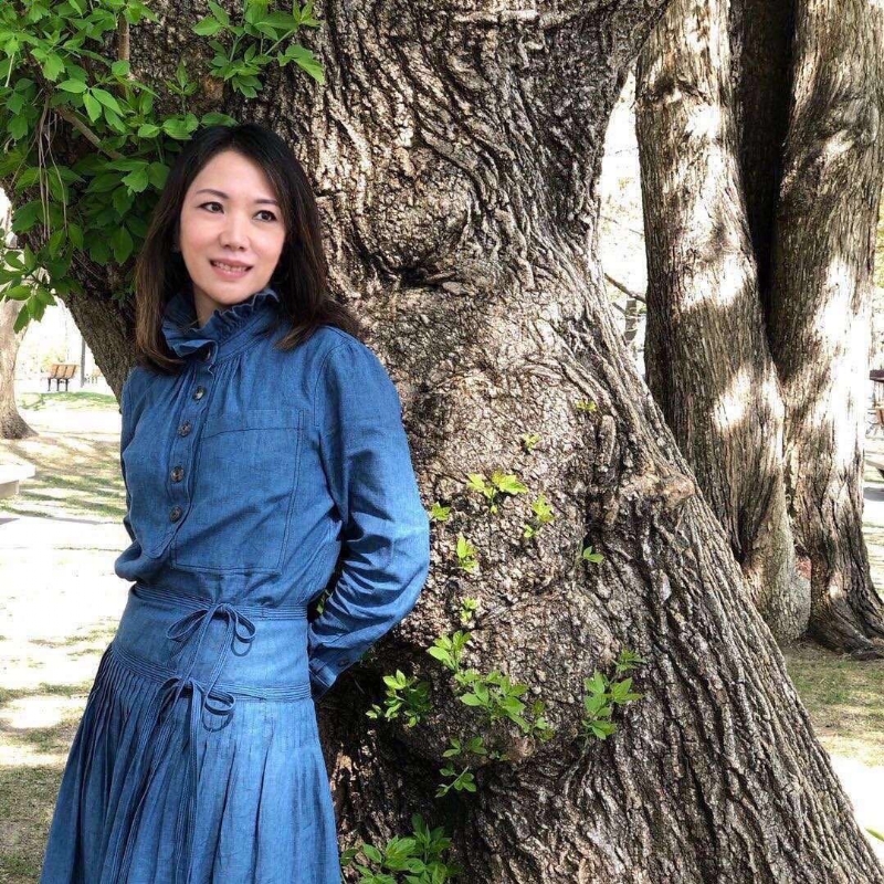 李芷瑩的第一张照片--呼和浩特相亲服务中心