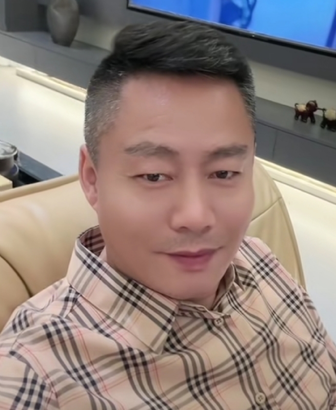 李*军的第三张照片--呼和浩特相亲服务中心