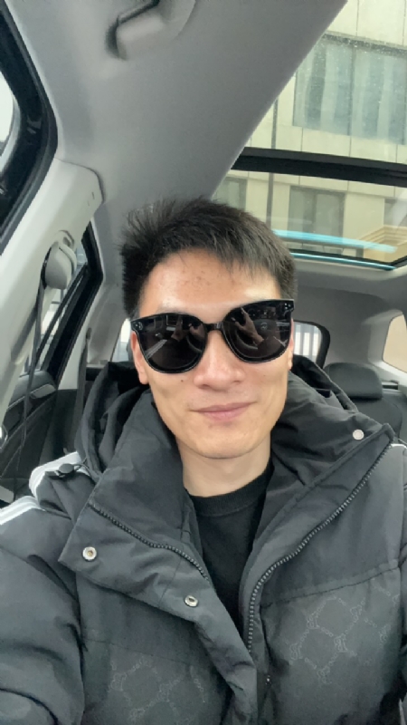 男孩的第一张照片--呼和浩特相亲服务中心