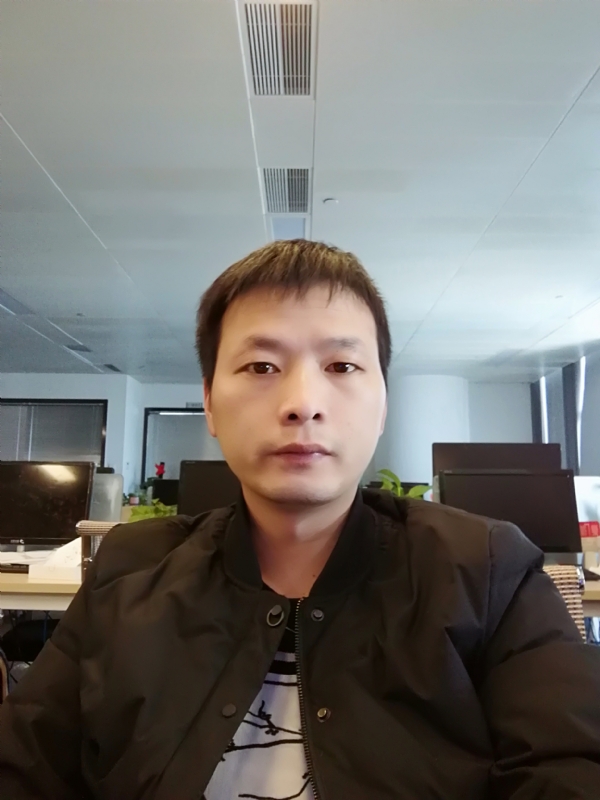 刘堃的第一张照片--呼和浩特相亲服务中心