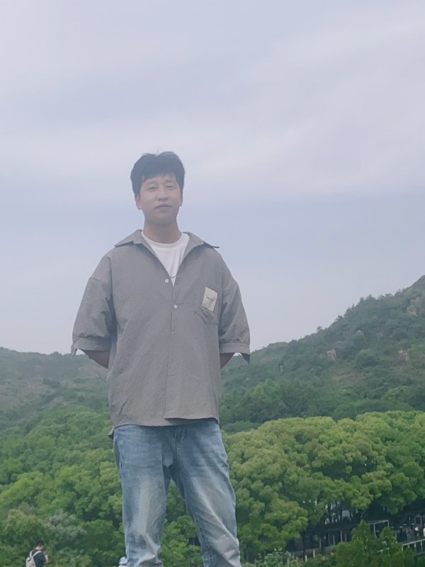 渐行渐远的第二张照片--呼和浩特相亲服务中心