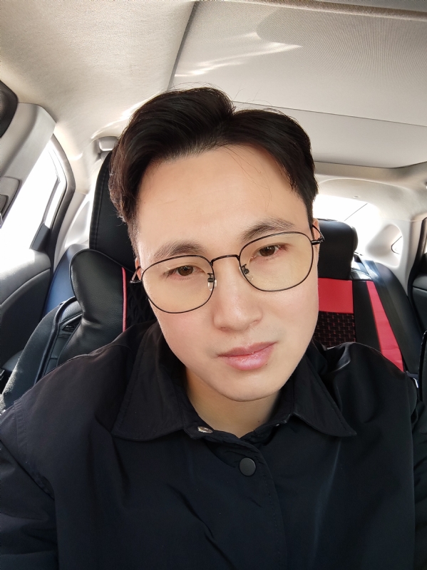 沉默先绅的第一张照片--呼和浩特相亲服务中心
