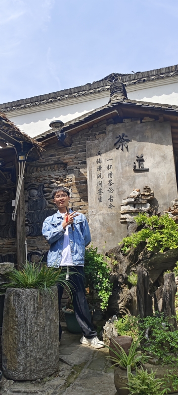 lilili109y的第一张照片--呼和浩特相亲服务中心