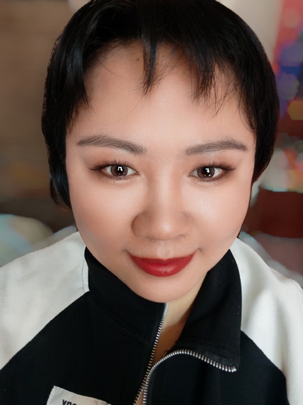 韵韵的第一张照片--呼和浩特相亲服务中心
